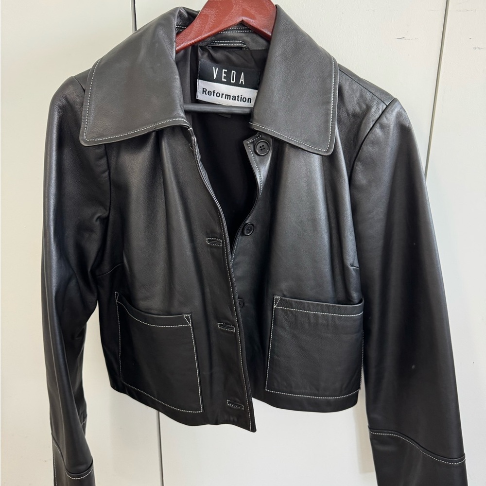 Reformation Veda Black Leather Cropped Jacket with Contrast Stitching